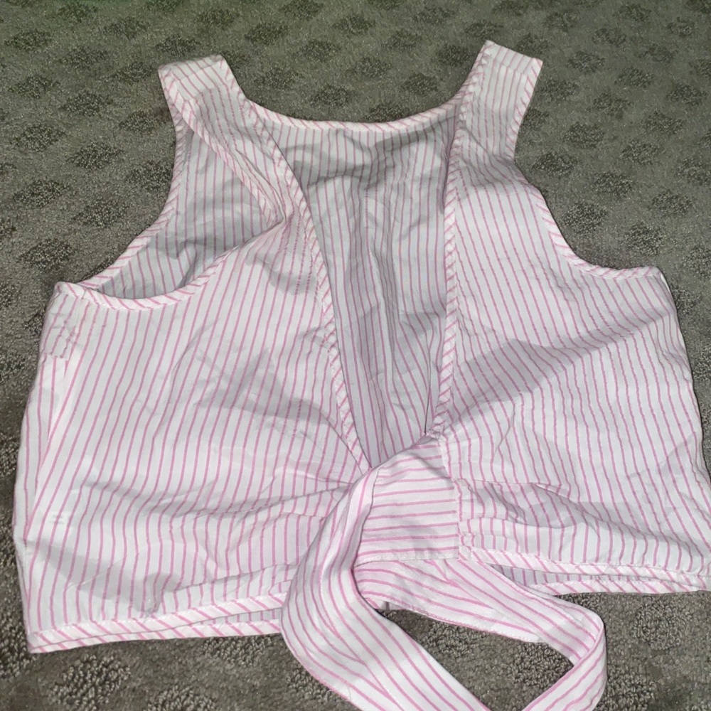 Pink/ white striped shirt
